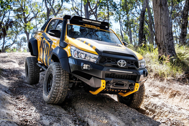 Toyota HiLux độ của Tonka – mẫu hình của bán tải offroad