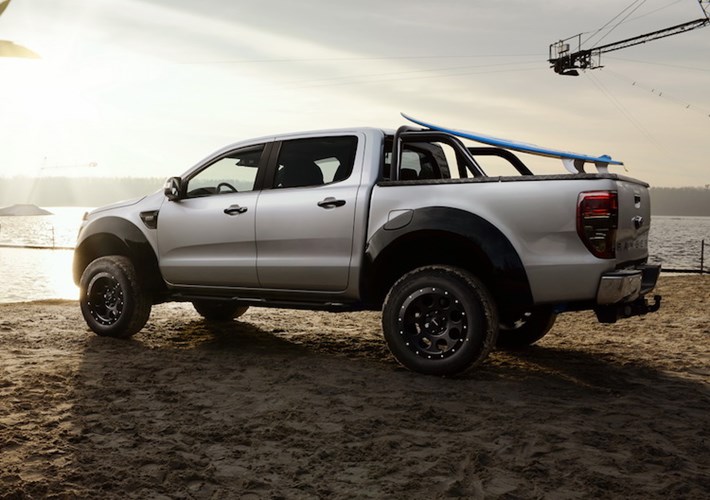 Xe ôtô bán tải Ford Ranger độ offroad đầy “cơ bắp“ 5