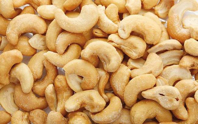 Các bước chế biến hạt điều sấy khô 5