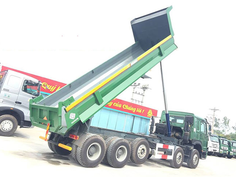 Xe ben Howo 5 chân tải trọng 20 tấn 1