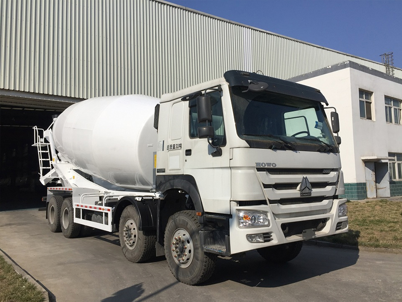 Xe trộn bê tông Howo 4 chân 16 khối - bồn trộn CIMC cao cấp 1