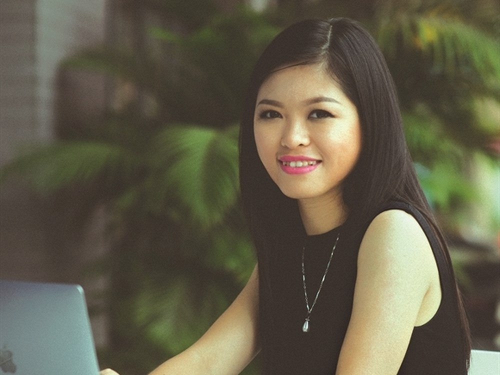 Thủy Muối từng được báo nước ngoài ca ngợi là “Nữ hoàng khởi nghiệp” và được tạp chí Forbes Vietnam vinh danh trong danh sách “Forbes 30 Under 30” năm 2015.