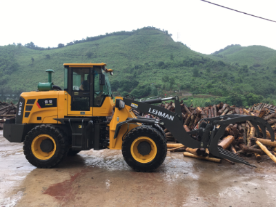Bán máy xúc lật kẹp gỗ giá rẻ tại Hà Nội