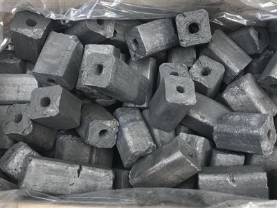 Than mùn cưa cắt