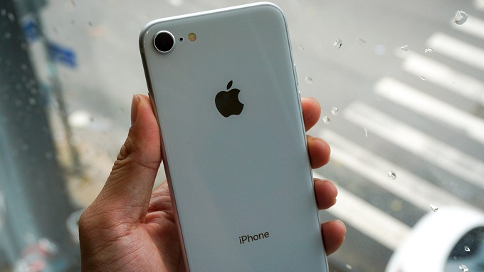 Điện thoại iPhone 8 64GB like new 5