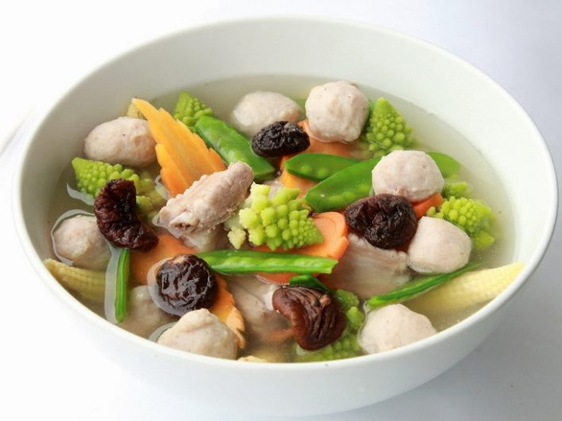 Canh mọc rau củ thơm ngon