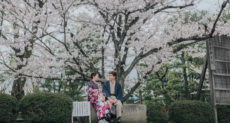 Chụp ảnh cưới và trang điểm cô dâu tại Nhật Bản hiện đại