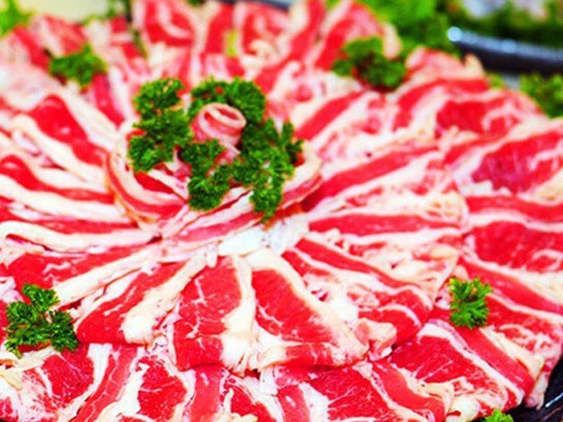  Ba chỉ bò với lẩu