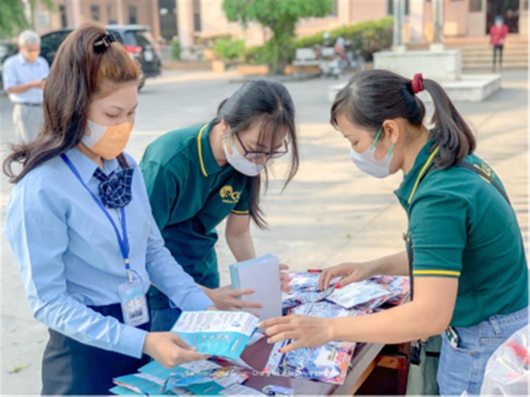 Tập đoàn Bamboo Capital tặng hơn 50.000 khẩu trang y tế tại các tỉnh Long An, Vĩnh Long và Quảng Nam