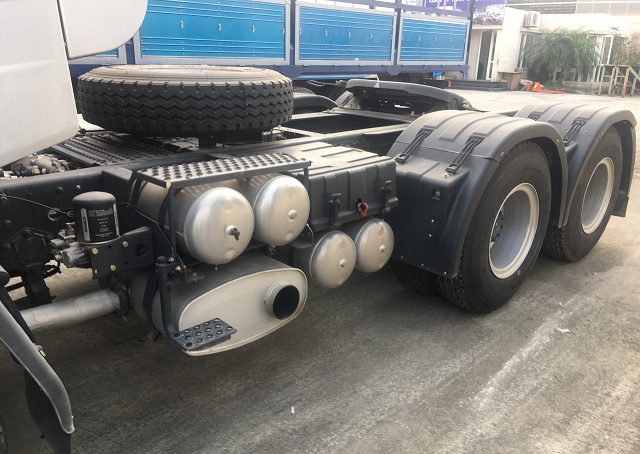 Khả năng vận hành xe đầu kéo Hải Âu - Chenglong 400Hp