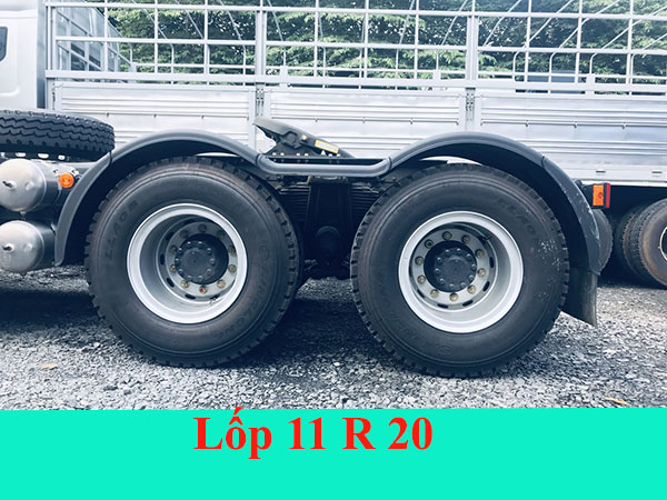 xe đầu kéo chenglong cabin h7 420hp 8