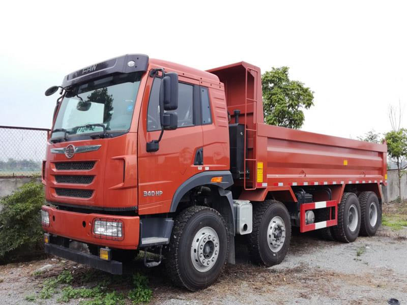 Xe ben 3 chân Faw - kiểu dáng ngọn nhẹ - tiết kiệm nhiên liệu tối đa