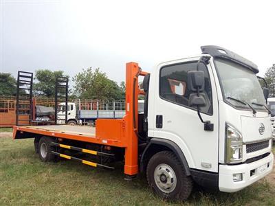 Xe nâng đầu chở máy công trình FAW