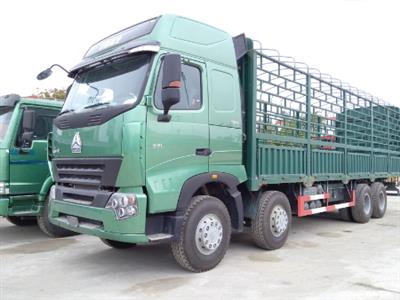 Xe tải thùng Howo 4 chân 17,9 tấn cabin A7