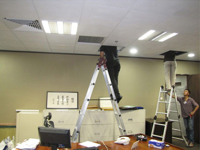 Đèn downlight Philips được sửa chữa đúng cách và đúng lúc