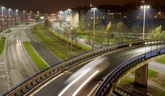 Xu hướng dùng đèn Led chiếu sáng đường phố thay thế đèn cao áp 2