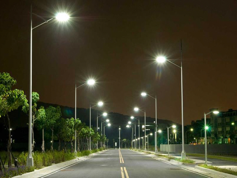 Những tiêu chuẩn cần có của đèn pha Led cao áp chất lượng cao 1