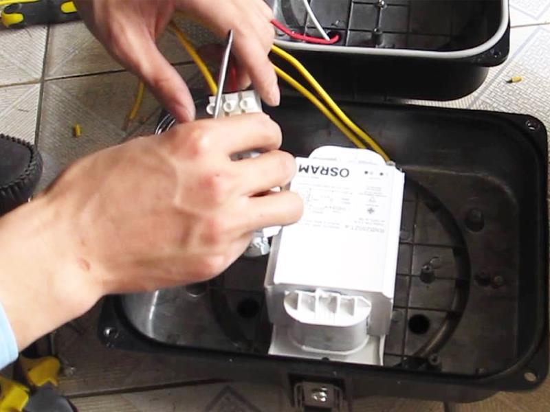 Chấn lưu đèn cao áp là gì? Cách kiểm tra?