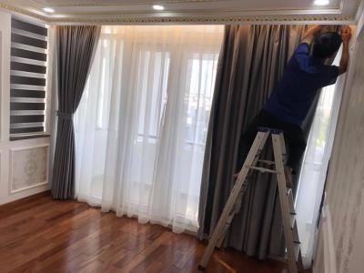 Thi công lắp đặt mành rèm cửa phòng khách tại khu vực Hoàng Kiếm