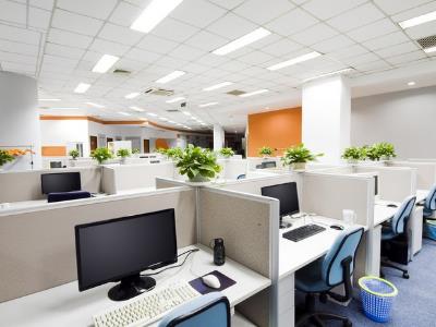 Vì sao không nên bật tắt liên tục với bóng đèn huỳnh quang?