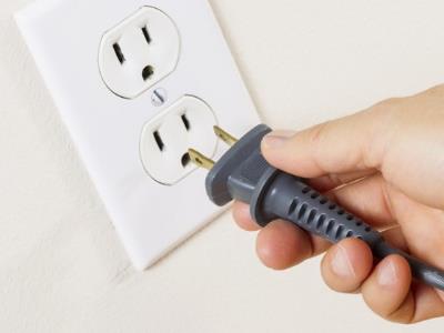 Sử dụng và bảo quản ổ cắm điện đúng cách