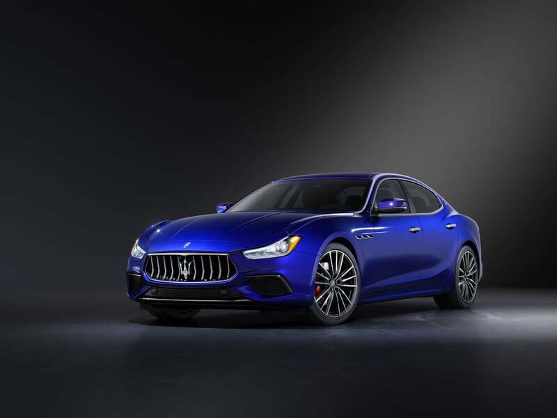 Bộ 3 Maserati với phiên bản đặc biệt Edizione Ribelle và gói thể thao GT