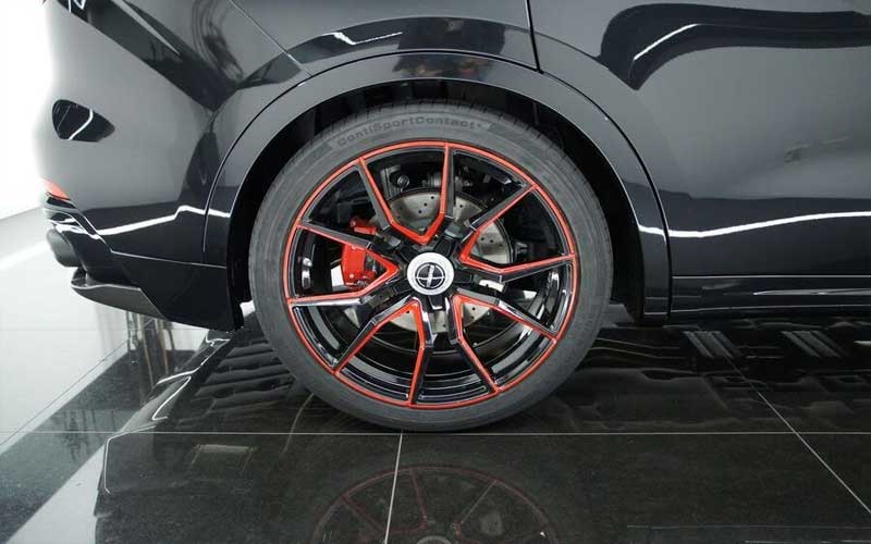 Maserati Levante đồ sộ hơn khi qua tay Startech