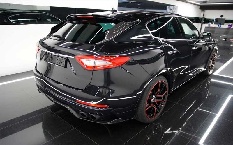 Maserati Levante đồ sộ hơn khi qua tay Startech