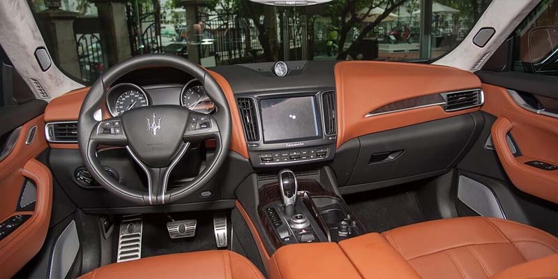 Maserati Levante màu Rosso Rubino độc nhất vô nhị xuất hiện