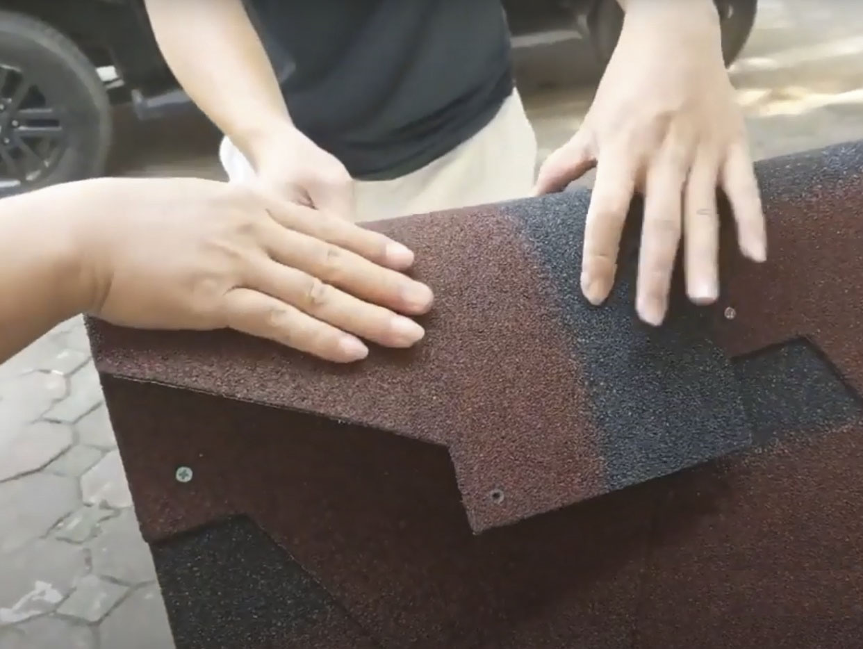 Hướng dẫn lắp đặt ngói bitum phủ đá kiểu tổ ong 9