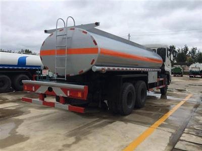 Xe téc chở xăng dầu Dongfeng 16 khối nhập khẩu 1