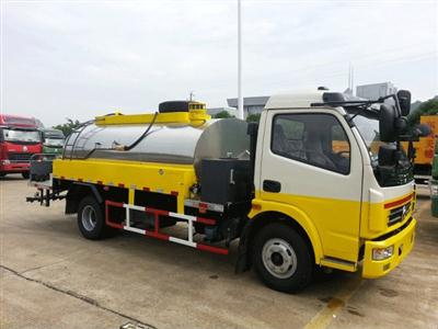 Xe phun tưới nhựa đường Hino 8 khối