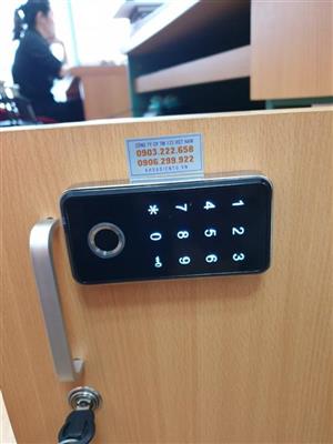 Công trình lắp khóa tủ điện tử thông minh O’Lok C303 vào các hộp ngăn kéo tại số 52 Hoàng Cầu 6