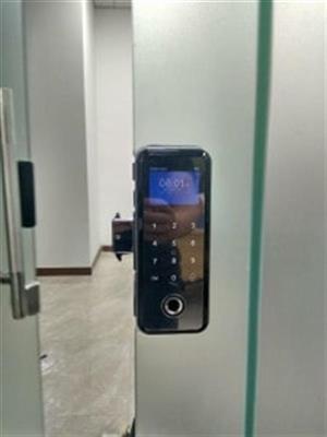 Khoá vân tay cửa kính O’Lok G502 2