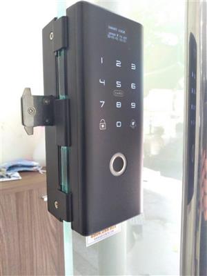 Khoá vân tay cửa kính O’Lok G503 6