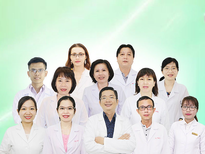 Đội ngũ y bác sĩ nha khoa
