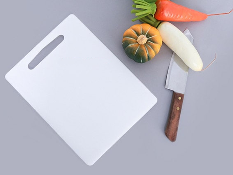 Tấm nhựa PP có sử dụng làm thớt được không?