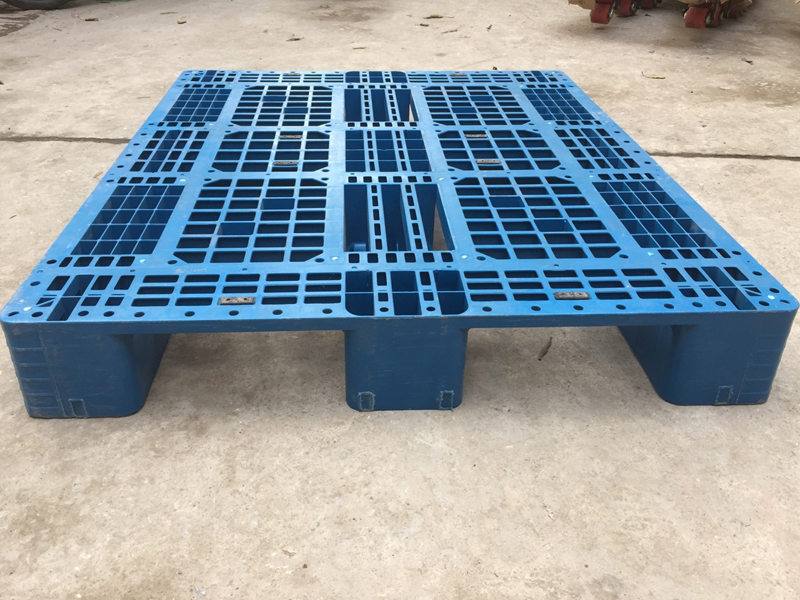 Những ứng dụng thường ngày của pallet nhựa