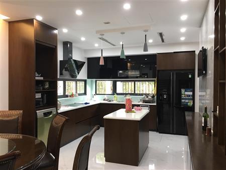 Mẫu nhà bếp đẹp sang trọng, ấn tượng
