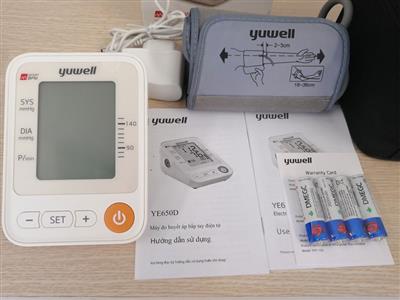 Máy đo huyết áp bắp tay Yuwell YE650D 3