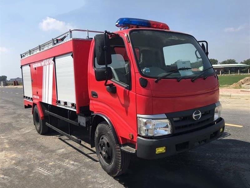 Xe chữa cháy 2 khối Hino XZU342L