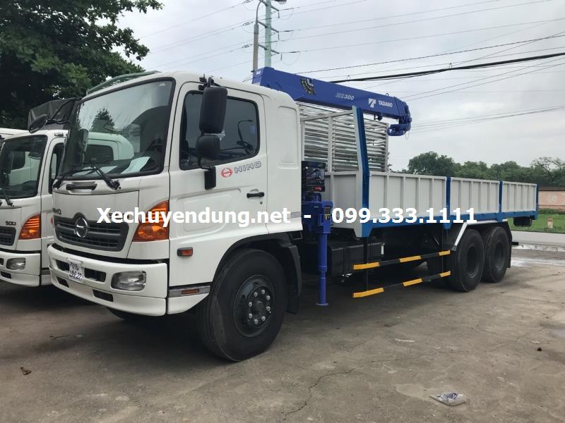 Xe tải Hino FL gắn cẩu 3 tấn 4 đoạn TANADO ZE304