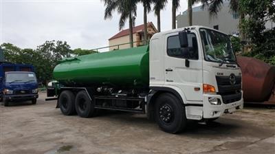 xe phun nước rửa đường hino fm