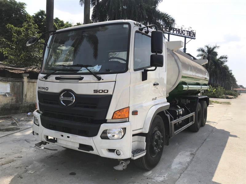 Xe bồn chở nước tưới cây rửa đường 14m3 Hino 3 chân FM8JN7A.