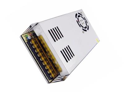 nguon 12v30 trong nha 2 21431