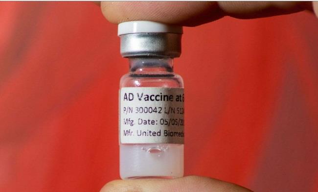 Vaccine Alzheimer đầu tiên trên thế giới vượt qua các thử nghiệm an toàn trên người